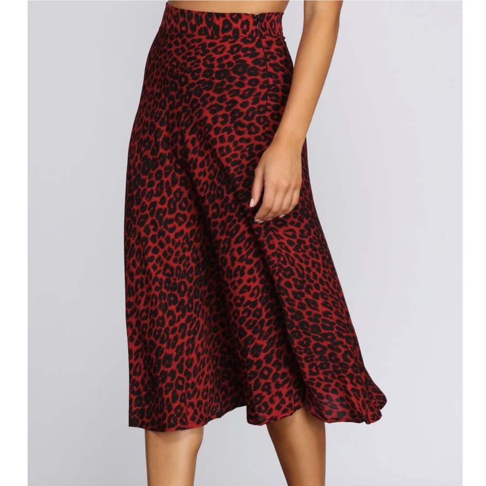 Flare high waisted leopard print skirt